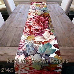 Flower arrangement table runner
